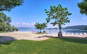 Lake Maggiore 2 Minutes Apartment