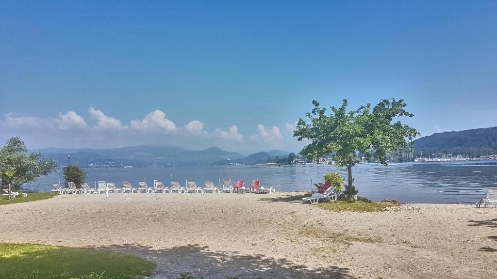 Lake Maggiore 2 Minutes Apartment Dormelletto Esterno foto